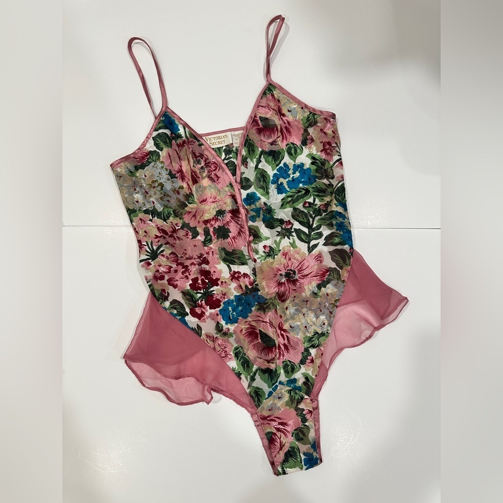 Vintage Victoria’s Secret Floral Bodysuit Lingerie Petite XS/S Button Crotch
